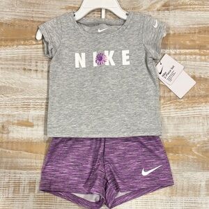 Nike Heather Gray and Purple Baby/Toddler Set in size 12 Months